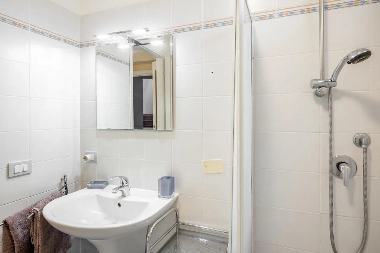 Oak House Apartments With Parking Perugia 0*,  Italy